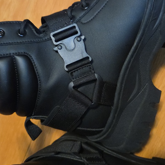 Asos Black Men's Lace Up Combat Hiking Boots UK 7/US 8 - Picture 3 of 6